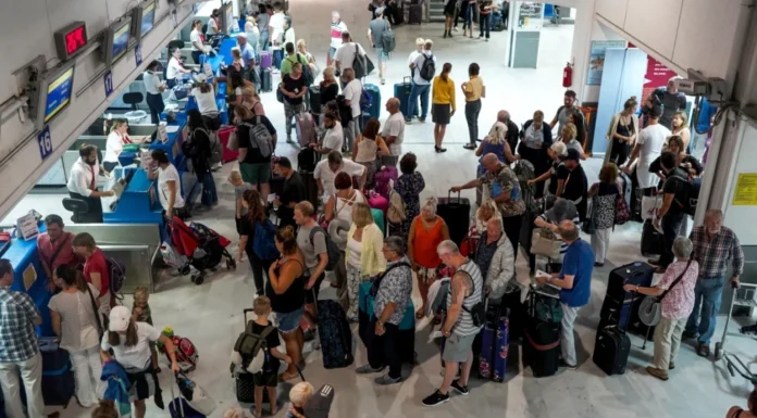 Τουρισμός: Στα 29,2 εκατομμύρια οι αεροπορικές αφίξεις στη χώρα το 2024