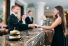 Πόσα είναι τα ξενοδοχεία σε όλη την Ελλάδα – Αύξηση σε 4άστερα και 5άστερα (πίνακας)