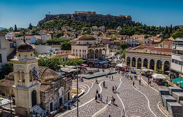 Το κοινό Πάσχα με τους καθολικούς ανοίγει την καλύτερη σεζόν – Στο χωριό οι Έλληνες, σε city break και νησιά οι ξένοι