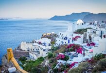 Ten Reasons Why You Should Go to Santorini For Your Next Vacation