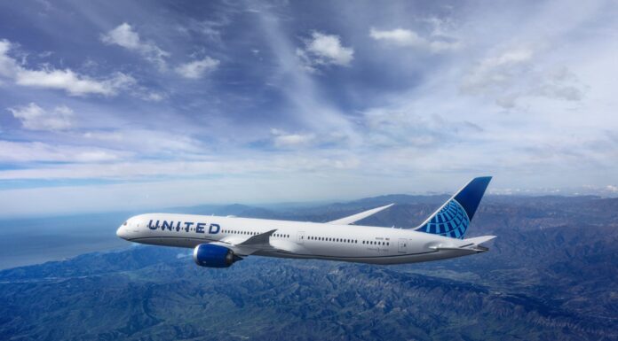 Οι αεροπορικές εταιρίες ενθαρρύνονται καθώς ο Trump βάζει τέλος στις αποζημιώσεις επιβατών