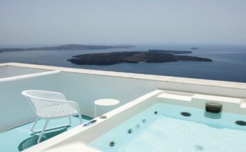 Andronikos Santorini: Μια Boutique Απόδραση με Θέα την Καλντέρα