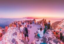 Ελληνικός τουρισμός: Πάμε για ρεκόρ στα έσοδα (πίνακες)