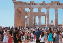 Αυξημένο το ενδιαφέρον των Αμερικανών το 2026 για τους δημοφιλείς τουριστικούς προορισμούς στην Ελλάδα