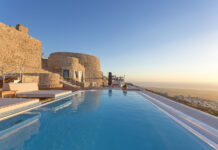 Kamini Santorini Villas: A Private Luxury Escape Above the Aegean